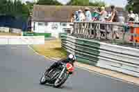 Vintage-motorcycle-club;eventdigitalimages;mallory-park;mallory-park-trackday-photographs;no-limits-trackdays;peter-wileman-photography;trackday-digital-images;trackday-photos;vmcc-festival-1000-bikes-photographs